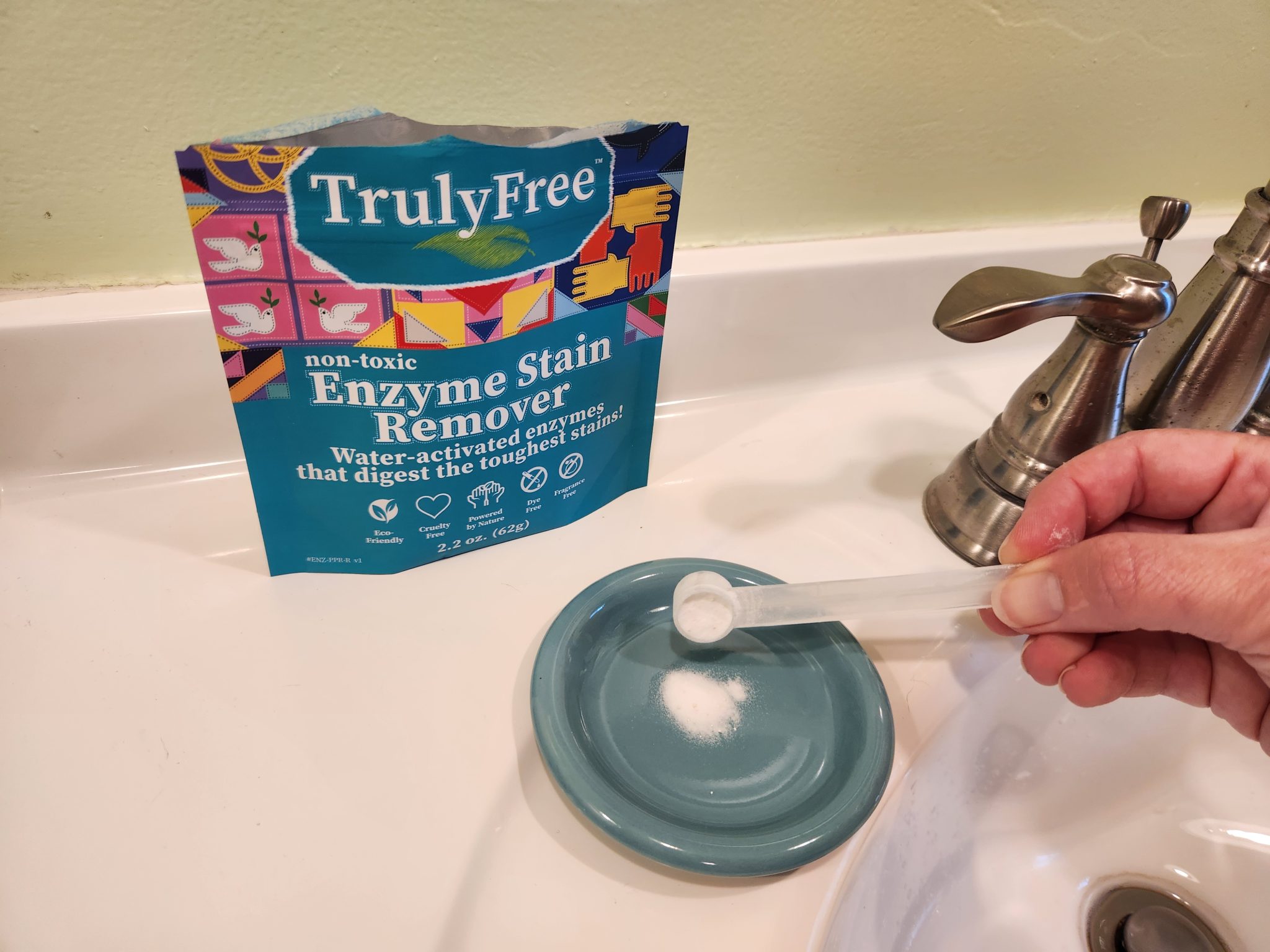 trulyfree Enzyme Stain Remover